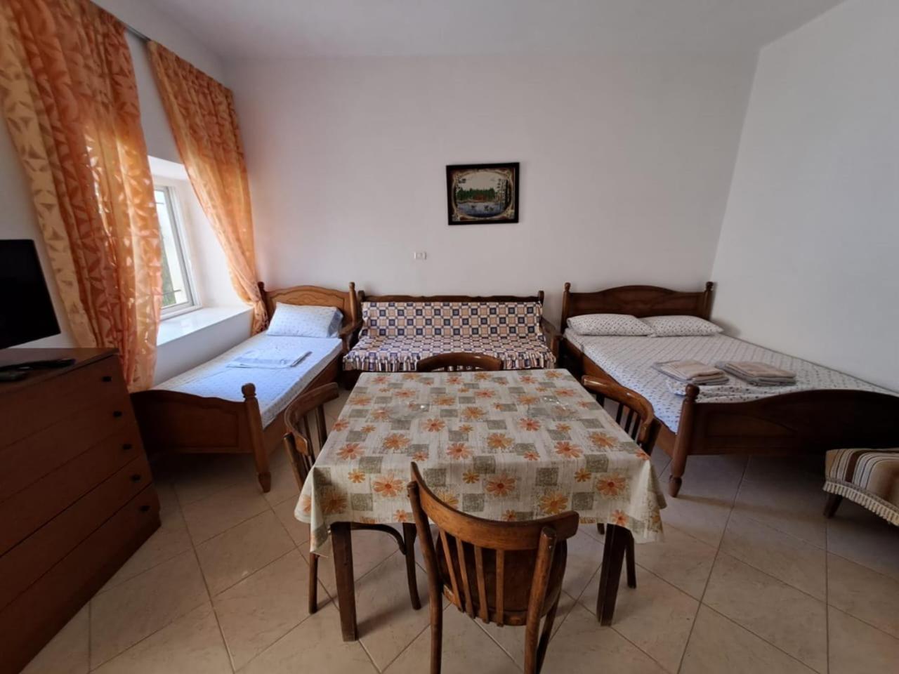 Apartament Dimitris Saranda